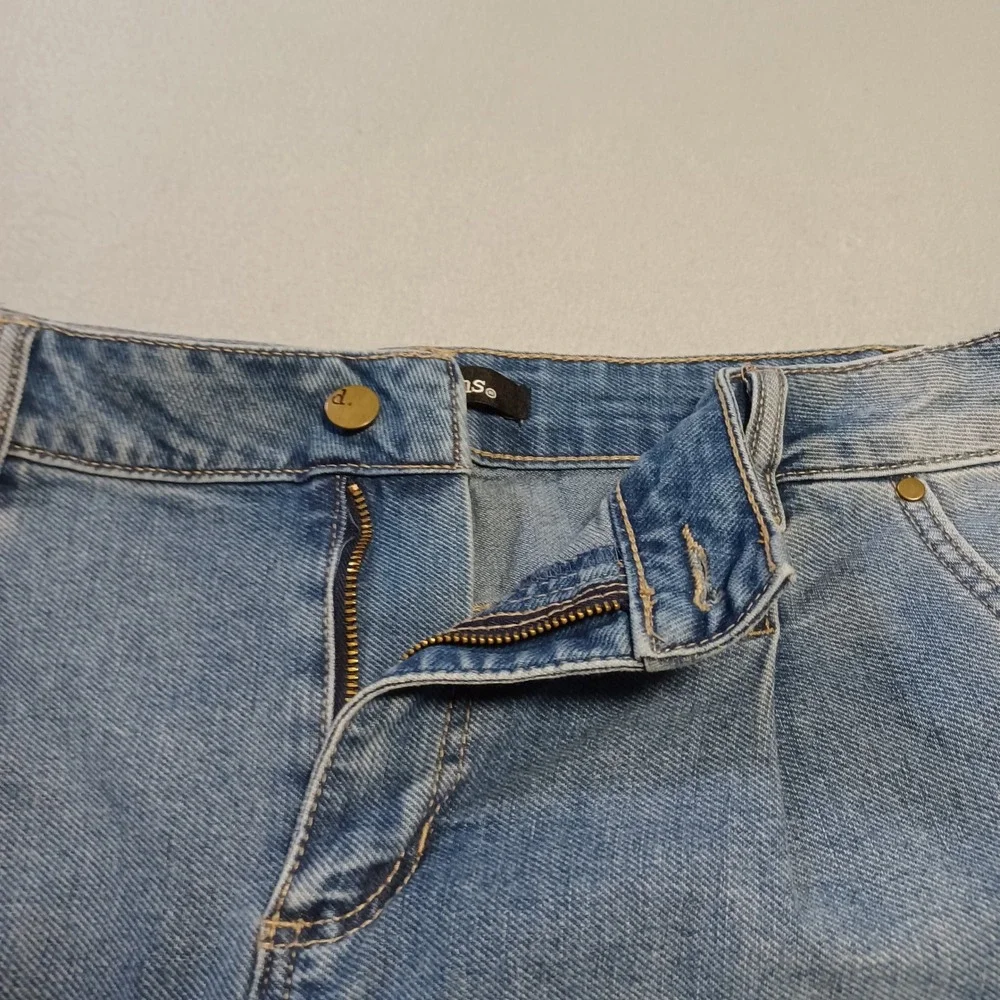 d.jeans Womens‎ Size 10 Light Wash Pleated Front Straight Leg Denim Jeans Blue